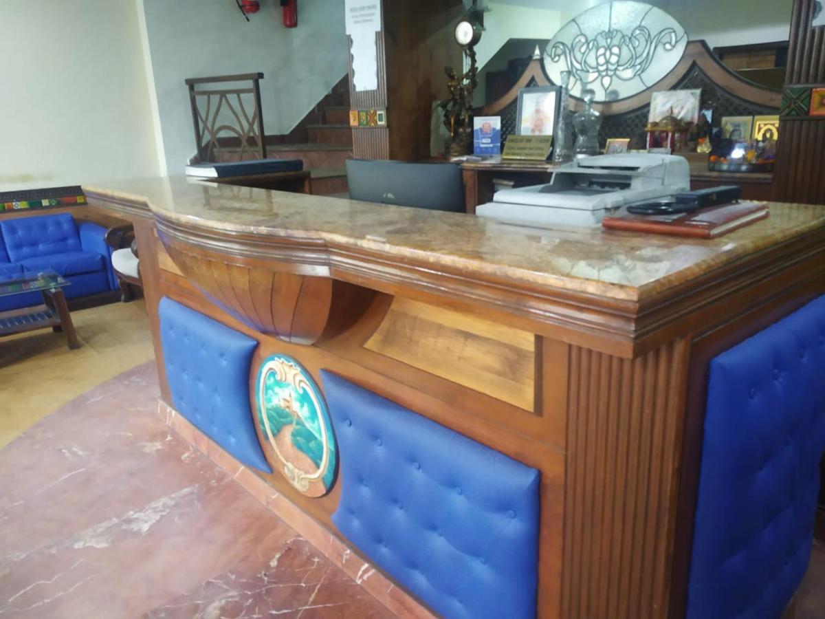 Hotel Ivory Palace Delhi  Dış mekan fotoğraf